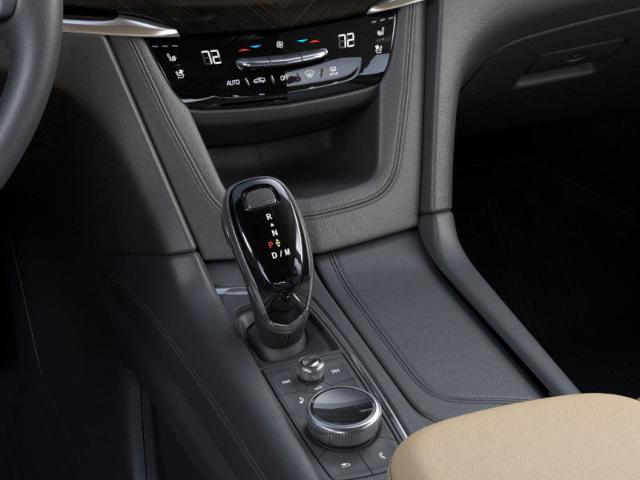 2025 Cadillac XT6 Vehicle Photo in GREEN BAY, WI 54303-3330