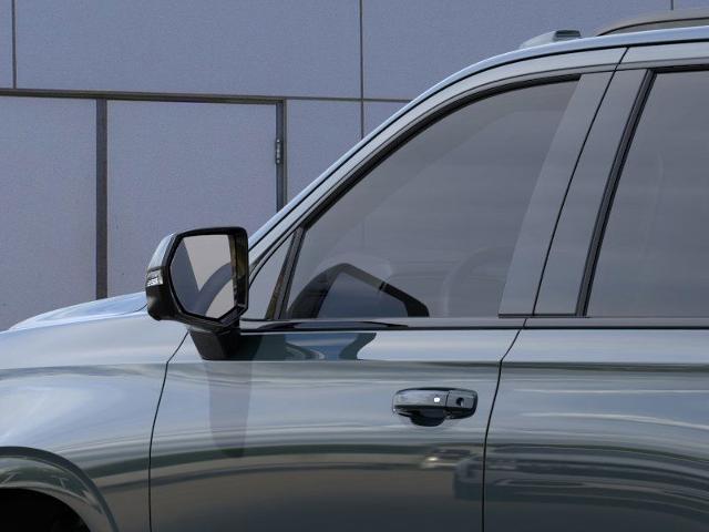 2025 Chevrolet Tahoe Vehicle Photo in KANSAS CITY, MO 64114-4502
