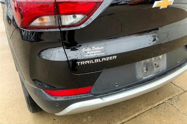 2021 Chevrolet Trailblazer Vehicle Photo in TOPEKA, KS 66609-0000