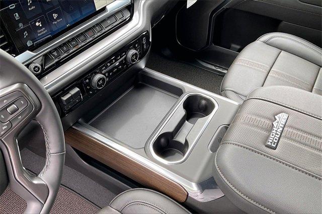 2025 Chevrolet Silverado 3500 HD Vehicle Photo in INDEPENDENCE, MO 64055-1314