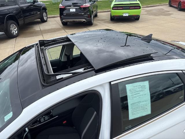 2022 Hyundai SONATA Vehicle Photo in Peoria, IL 61615