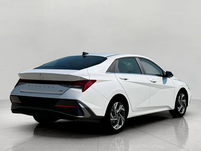 2025 Hyundai ELANTRA Hybrid Vehicle Photo in Green Bay, WI 54304