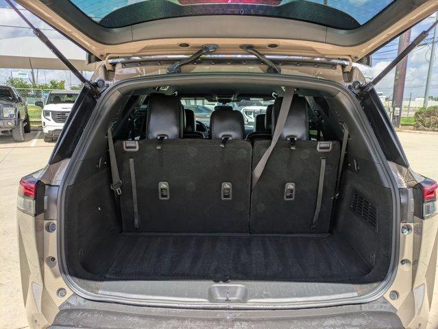2023 Nissan Pathfinder Vehicle Photo in SELMA, TX 78154-1459