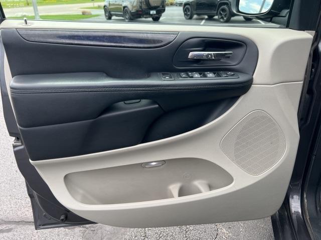 2015 Dodge Grand Caravan Vehicle Photo in GREEN BAY, WI 54304-5303