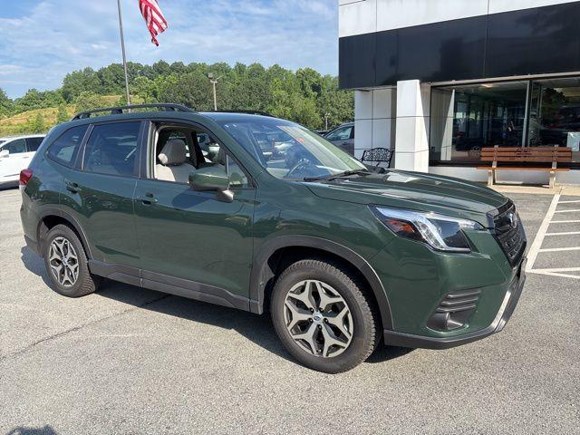 2022 Subaru Forester Vehicle Photo in Pleasant Hills, PA 15236