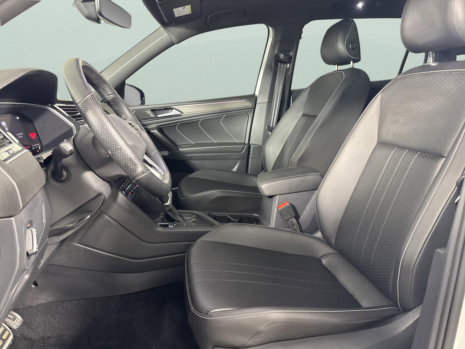2023 Volkswagen Tiguan Vehicle Photo in Georgetown, TX 78626