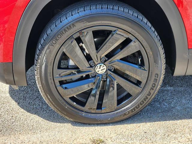 2021 Volkswagen Atlas Vehicle Photo in DENTON, TX 76210-9321