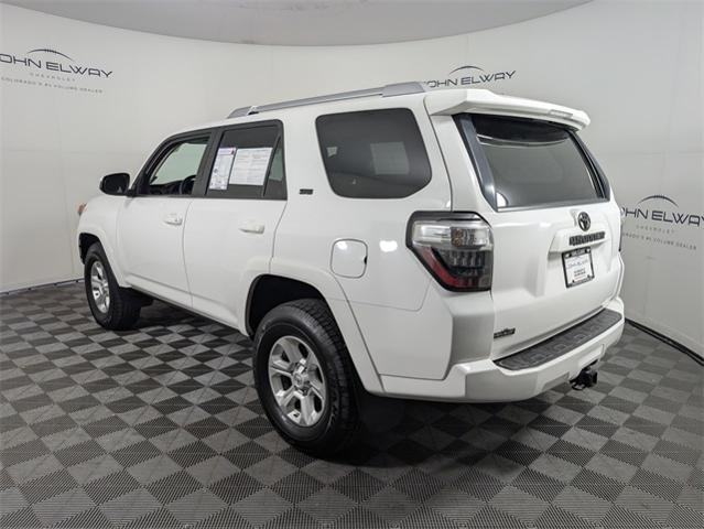 2016 Toyota 4Runner Vehicle Photo in ENGLEWOOD, CO 80113-6708