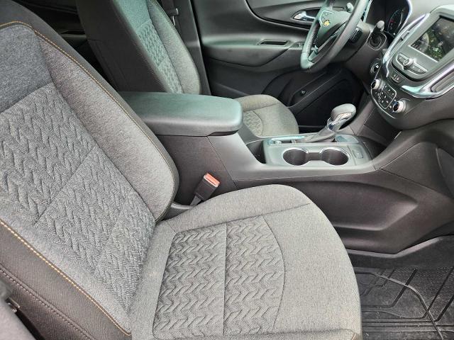 2022 Chevrolet Equinox Vehicle Photo in DENTON, TX 76210-9321
