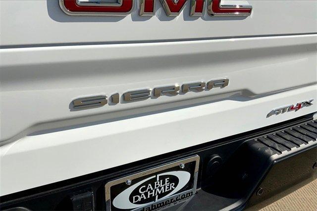2024 GMC Sierra 1500 Vehicle Photo in TOPEKA, KS 66609-0000