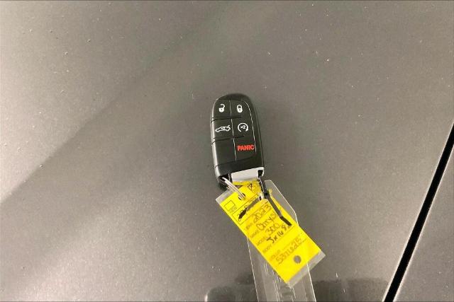 2023 Chrysler 300 Vehicle Photo in Kansas City, MO 64114