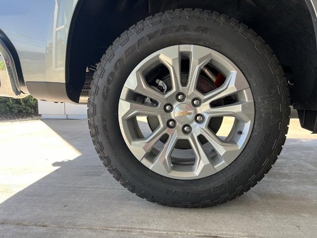 2025 Chevrolet Silverado 1500 Vehicle Photo in MANHATTAN, KS 66502-5036