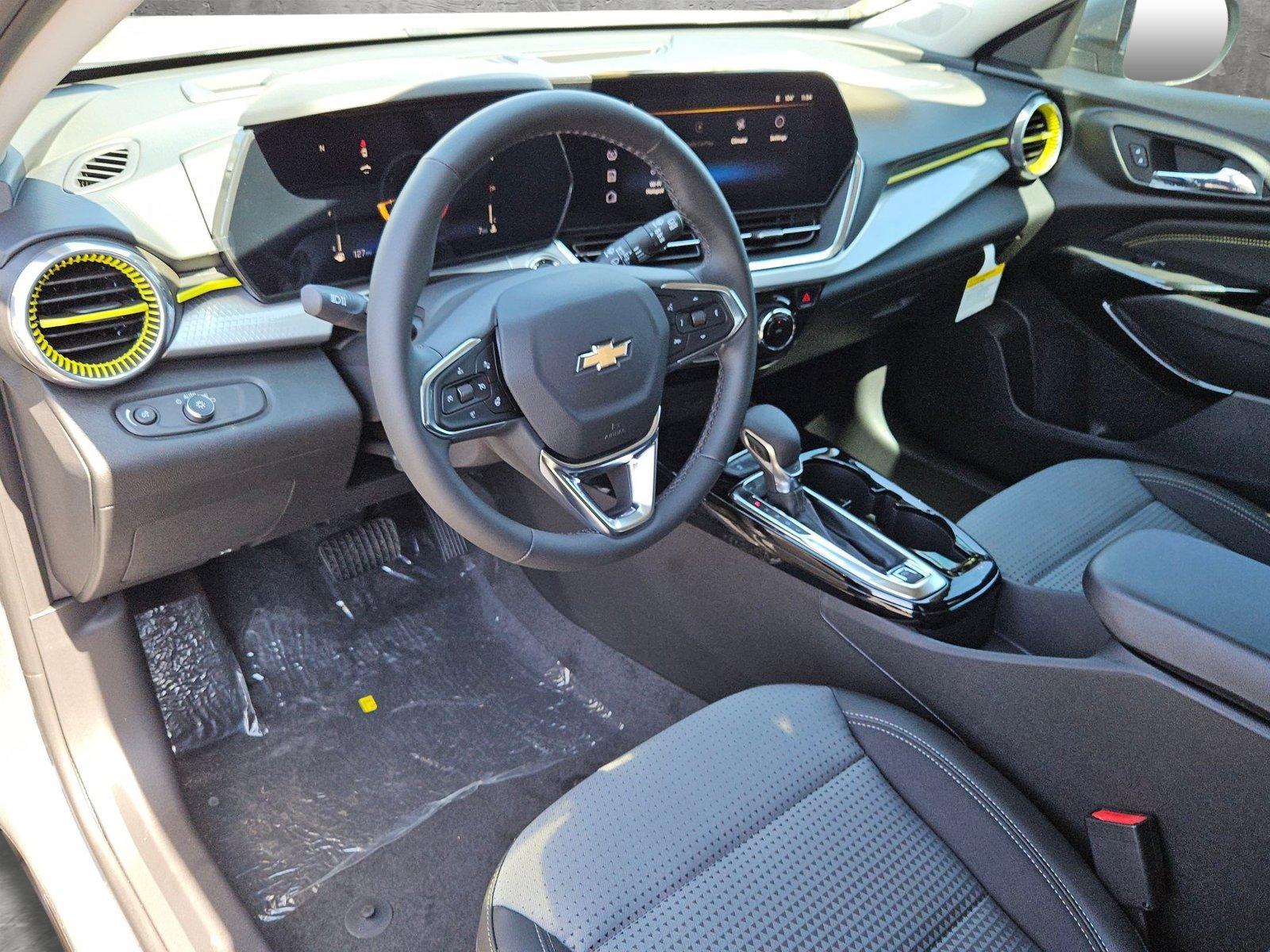 2025 Chevrolet Trax Vehicle Photo in MESA, AZ 85206-4395