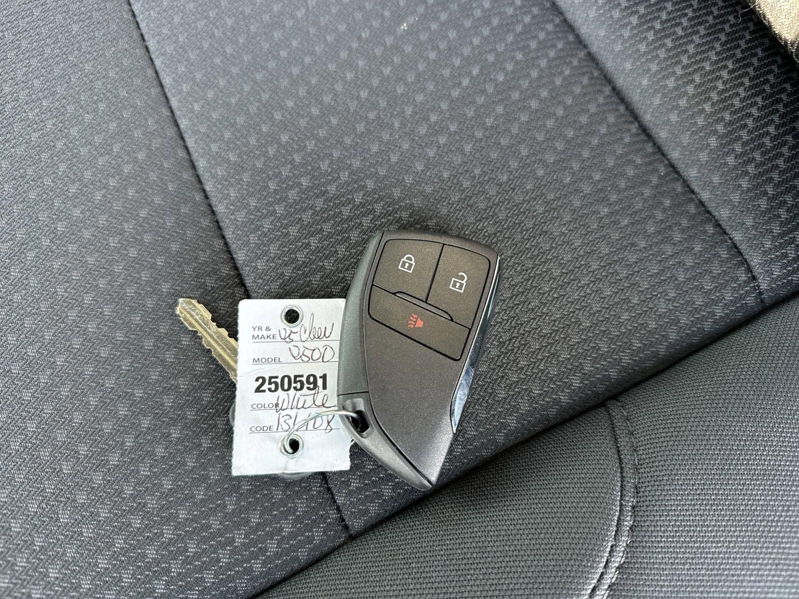 2025 Chevrolet Silverado 2500 HD Vehicle Photo in GEORGETOWN, TX 78626-7508