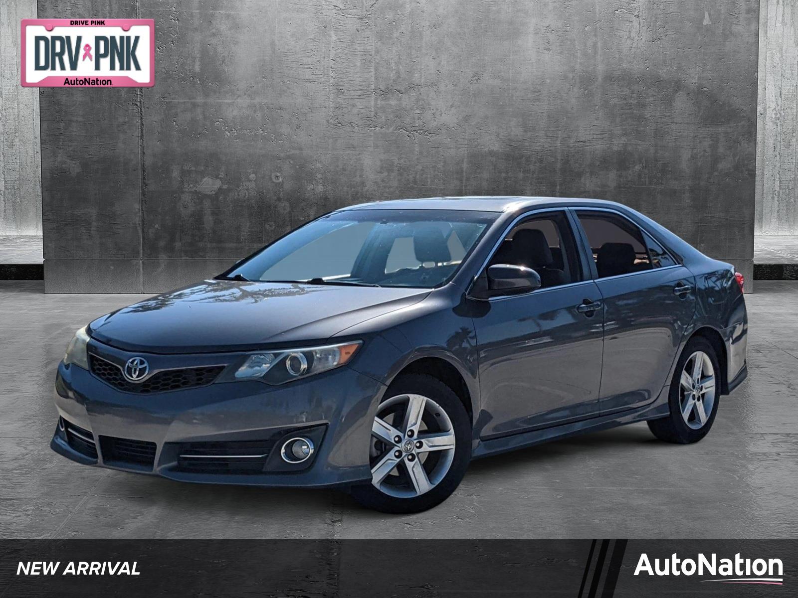 2014 Toyota Camry Vehicle Photo in Davie, FL 33331