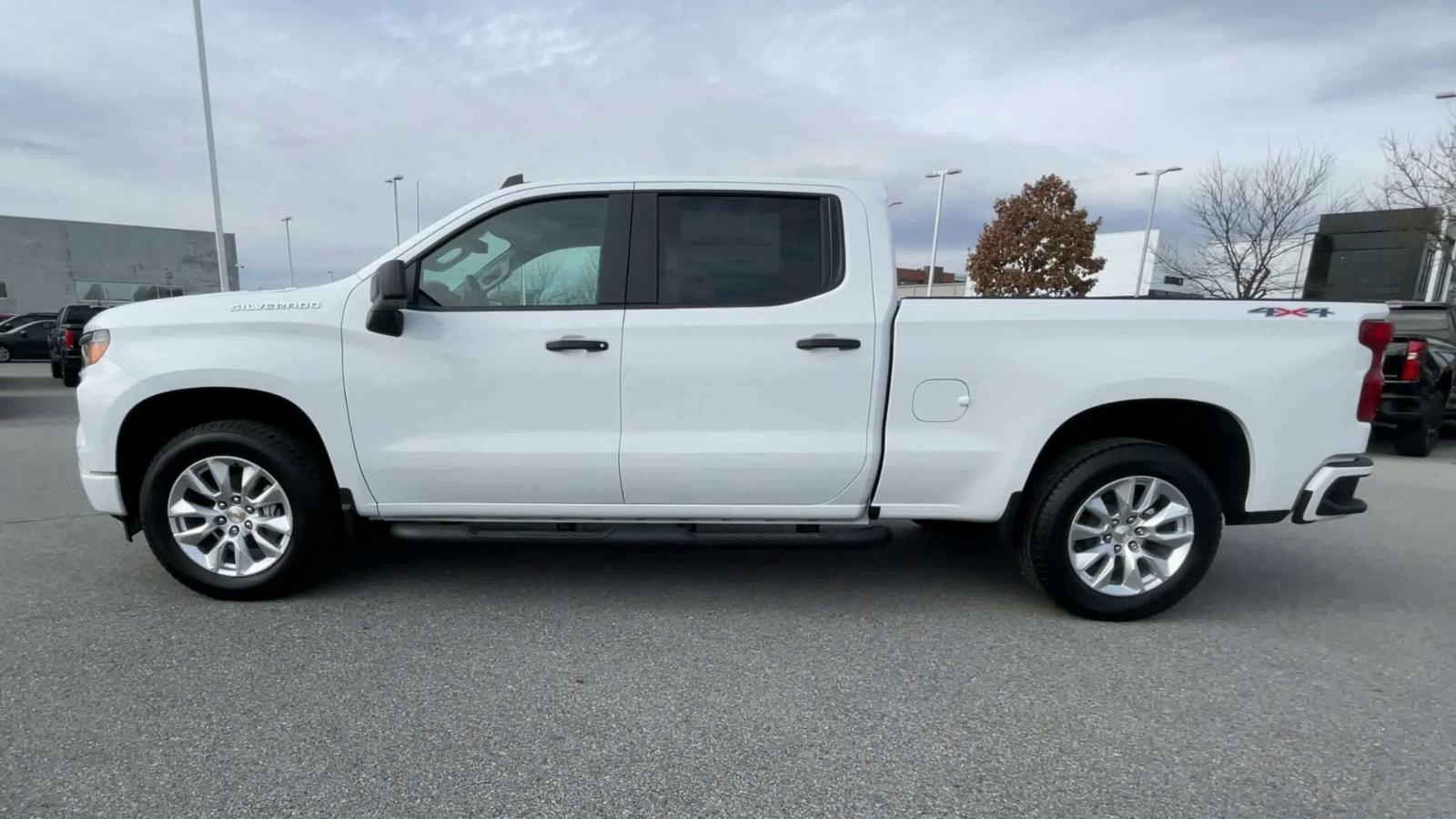 2025 Chevrolet Silverado 1500 Vehicle Photo in BENTONVILLE, AR 72712-4322