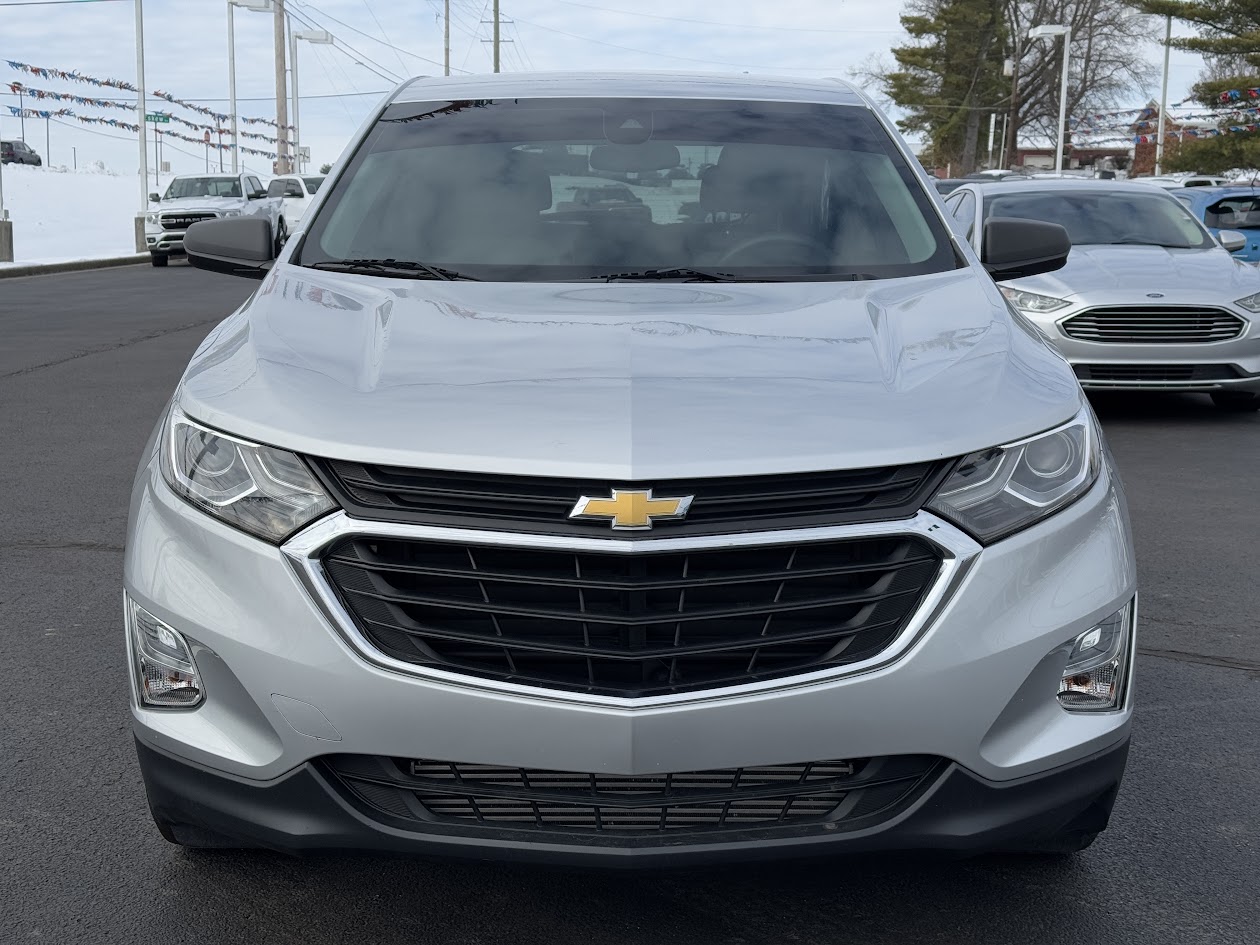 2020 Chevrolet Equinox Vehicle Photo in BOONVILLE, IN 47601-9633