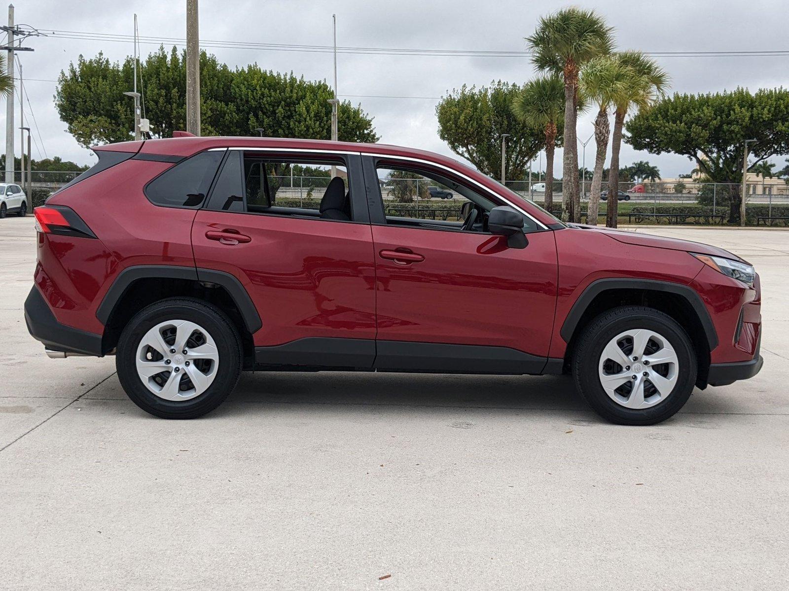 2024 Toyota RAV4 Vehicle Photo in Davie, FL 33331