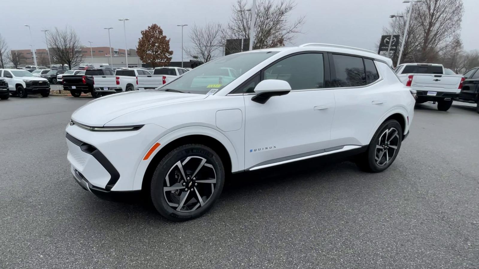 2025 Chevrolet Equinox EV Vehicle Photo in BENTONVILLE, AR 72712-4322