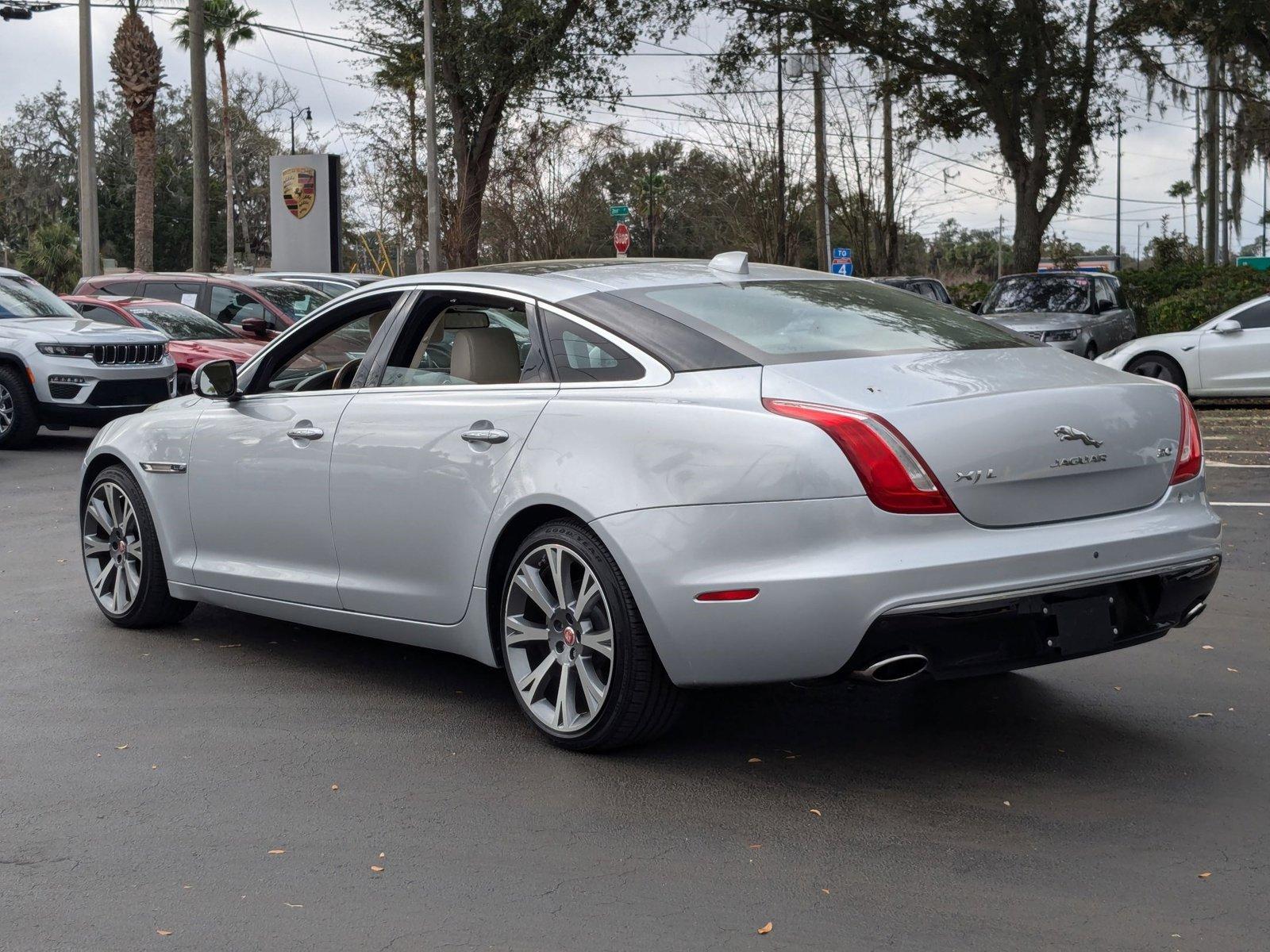 2016 Jaguar XJ Vehicle Photo in Maitland, FL 32751