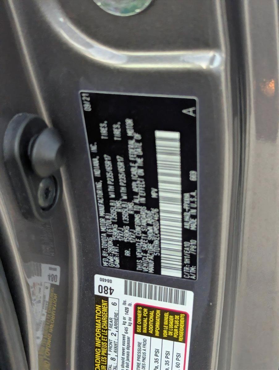 2021 Toyota Sienna Vehicle Photo in Davie, FL 33331