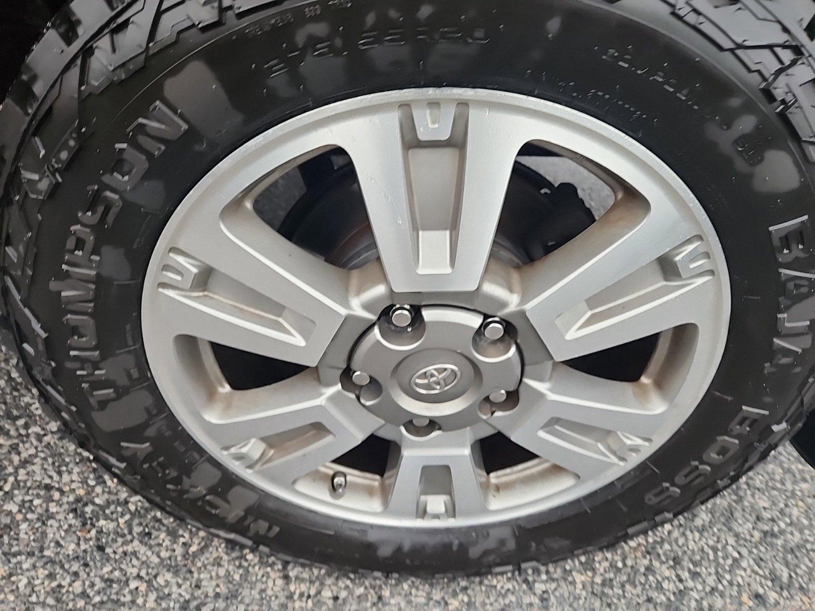 2016 Toyota Tundra 4WD Truck Vehicle Photo in Mechanicsburg, PA 17050
