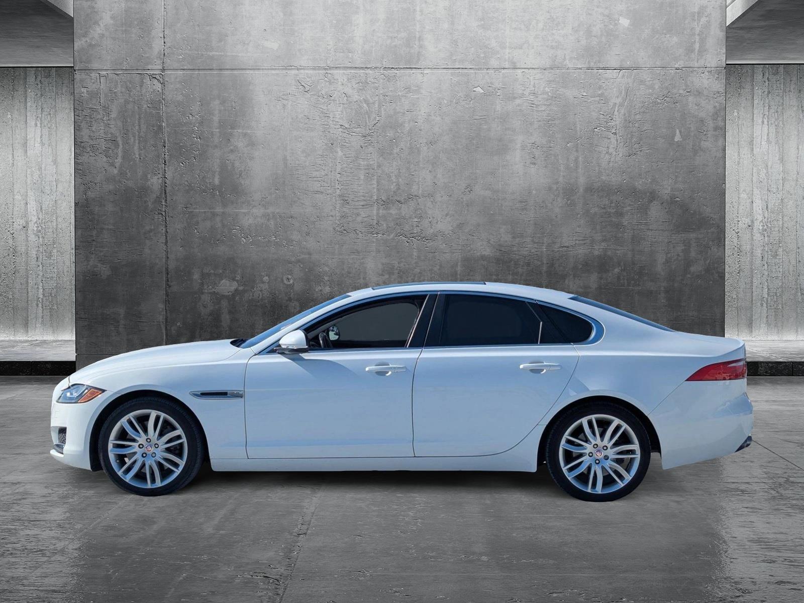 2016 Jaguar XF Vehicle Photo in Ft. Myers, FL 33907