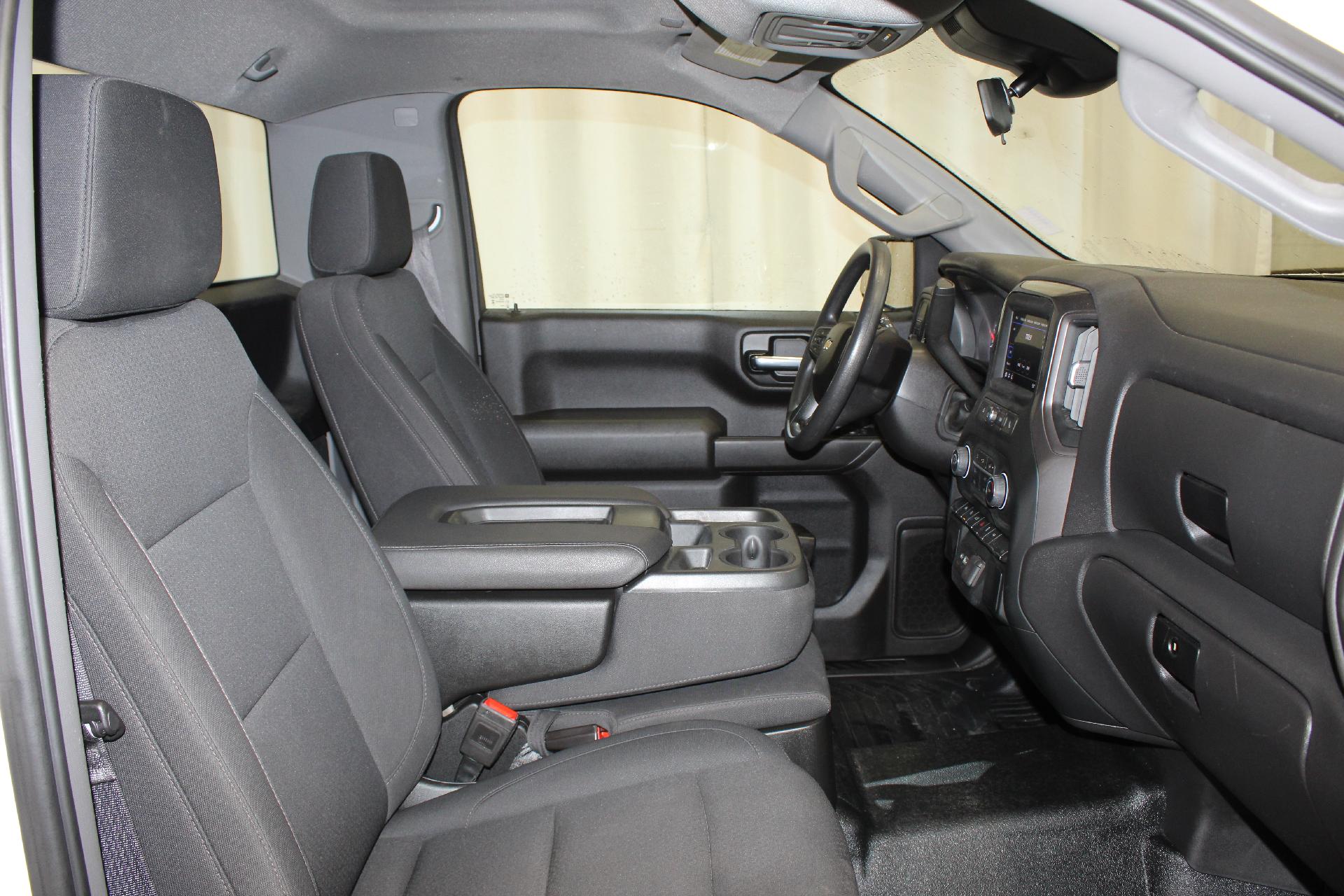 2023 Chevrolet Silverado 1500 Vehicle Photo in NORTHAMPTON, MA 01060-1120