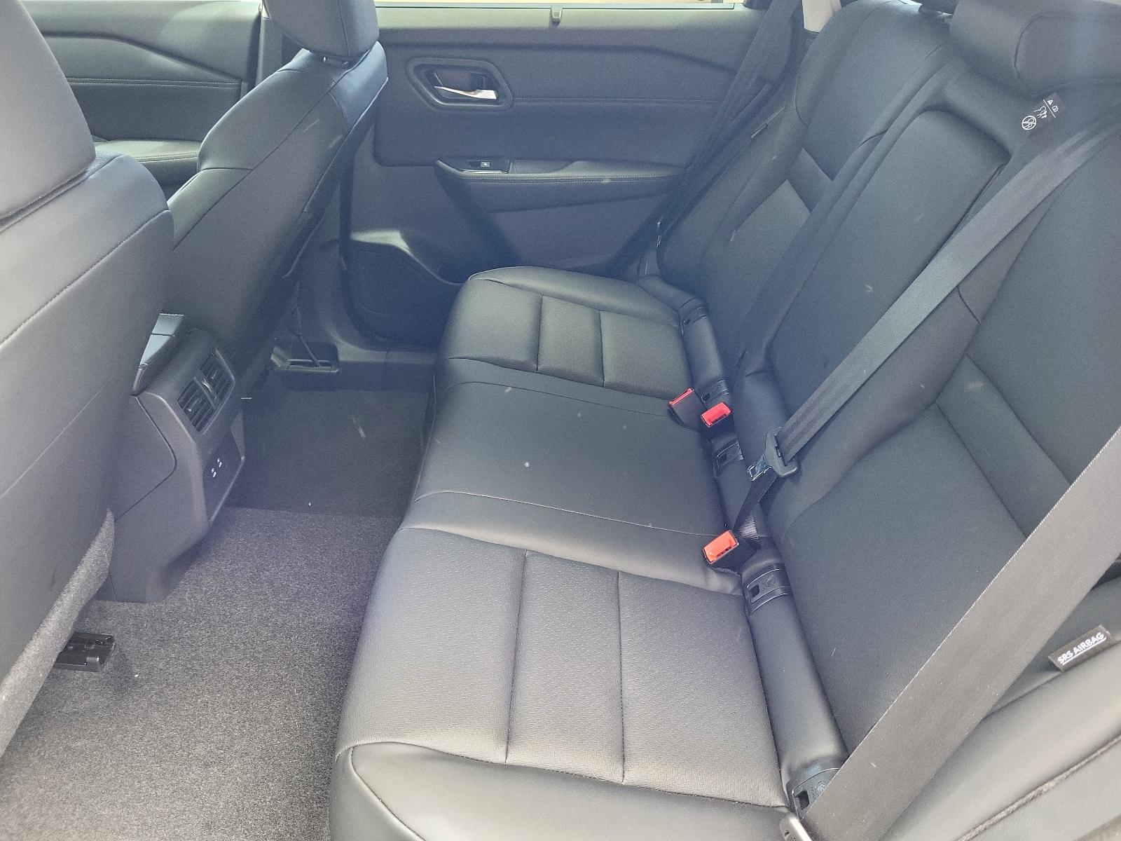 2025 Nissan Rogue Vehicle Photo in Albuquerque, NM 87110