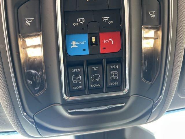 2021 Jeep Grand Cherokee L Vehicle Photo in MEDINA, OH 44256-9631