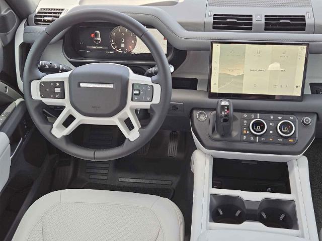 2025 Defender Vehicle Photo in AUSTIN, TX 78717