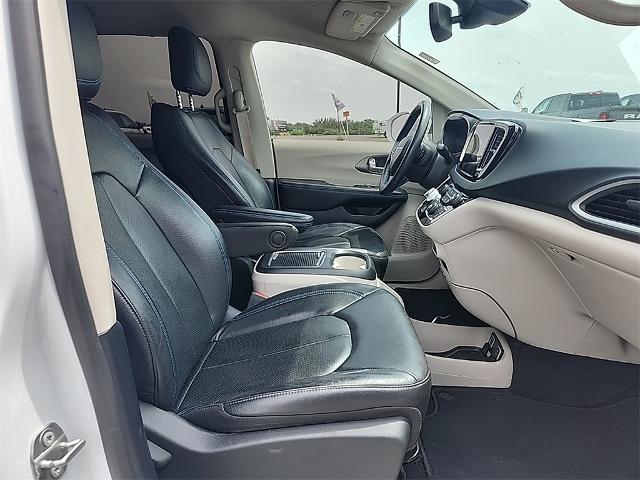 2021 Chrysler Pacifica Vehicle Photo in EASTLAND, TX 76448-3020