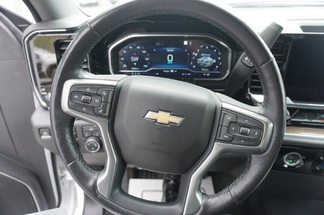 2022 Chevrolet Silverado 1500 Vehicle Photo in FAIRMONT, WV 26554-2318