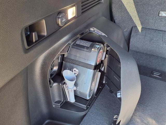 2025 Honda CR-V Hybrid Vehicle Photo in Oshkosh, WI 54904