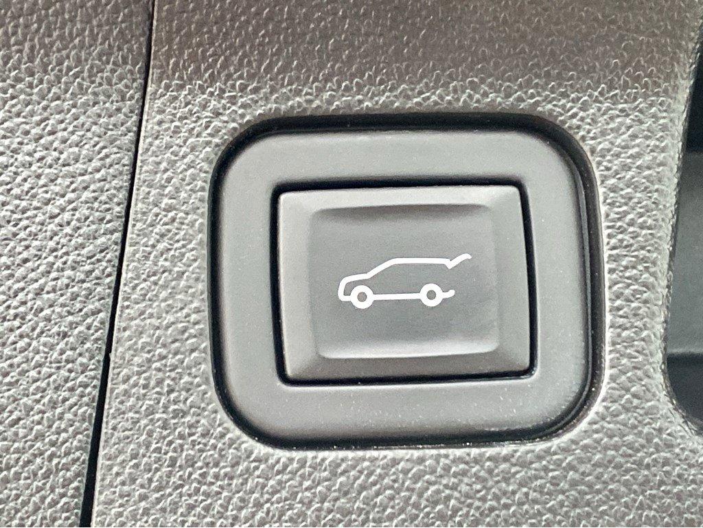 2023 GMC Acadia Vehicle Photo in SAVANNAH, GA 31406-4513