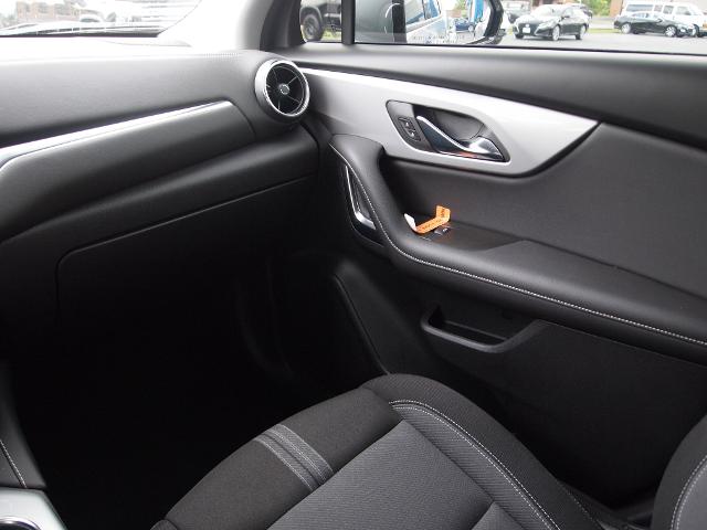2025 Chevrolet Blazer Vehicle Photo in MADISON, IN 47250-1611