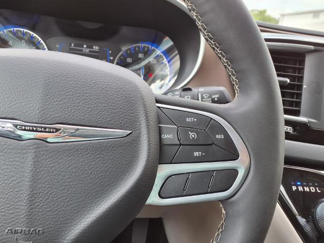 2022 Chrysler Voyager Vehicle Photo in Tampa, FL 33612