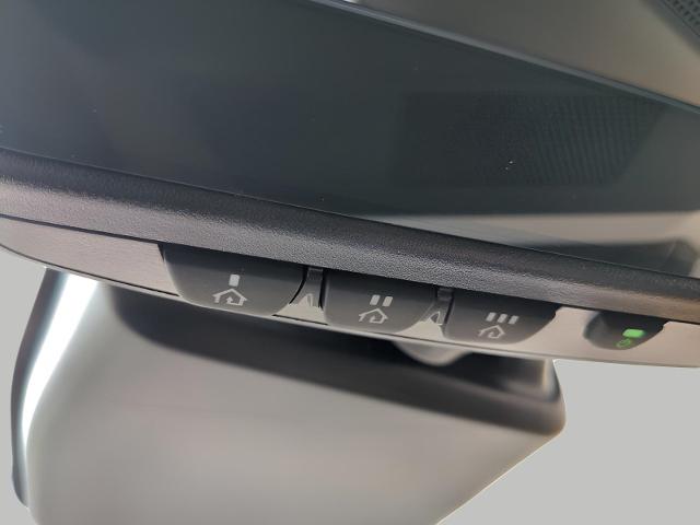 2025 Subaru Ascent Vehicle Photo in Green Bay, WI 54304