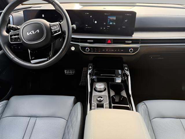 2025 Kia Sorento Hybrid Vehicle Photo in MADISON, WI 53713-3220