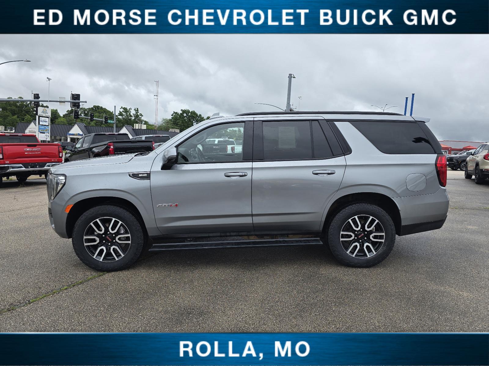 2023 GMC Yukon Vehicle Photo in Rolla, MO 65401