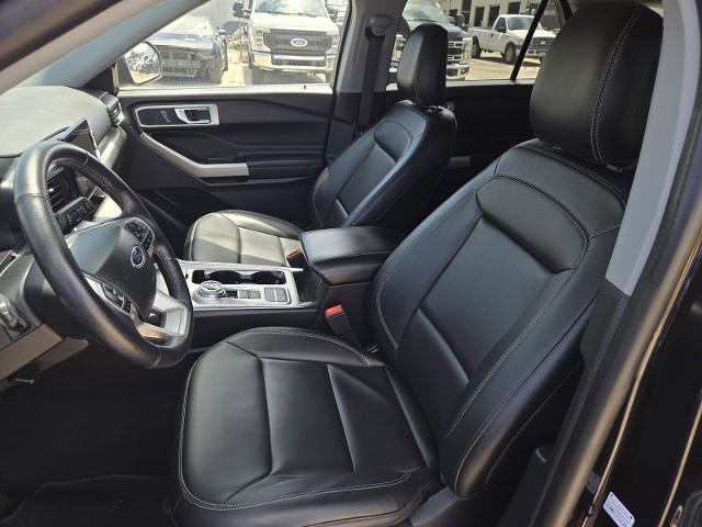 2023 Ford Explorer Vehicle Photo in Weatherford, TX 76087