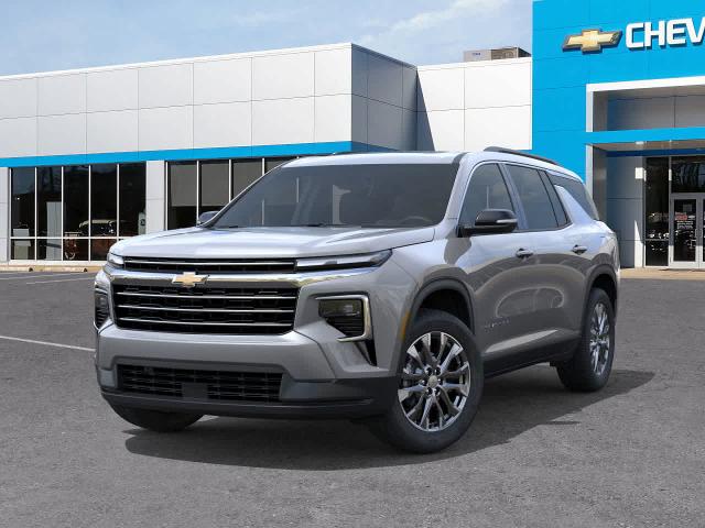 2026 Chevrolet Traverse Vehicle Photo in MOON TOWNSHIP, PA 15108-2571