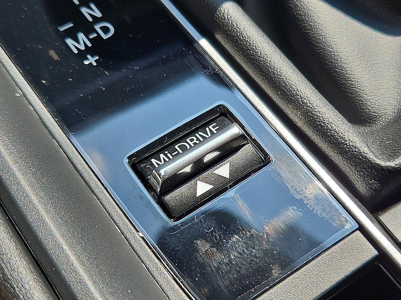 2025 Mazda CX-50 Vehicle Photo in Trevose, PA 19053