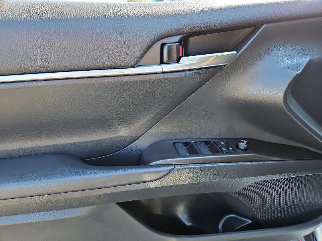 2021 Toyota Camry Vehicle Photo in TREVOSE, PA 19053-4984