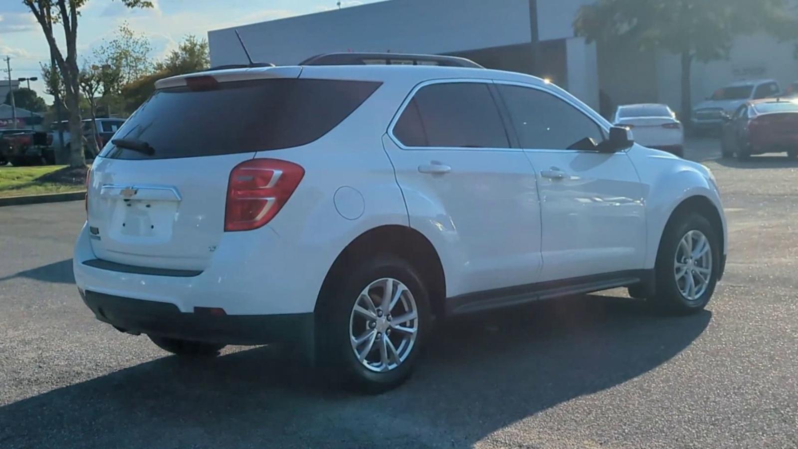 2017 Chevrolet Equinox Vehicle Photo in BARTLETT, TN 38133-4101