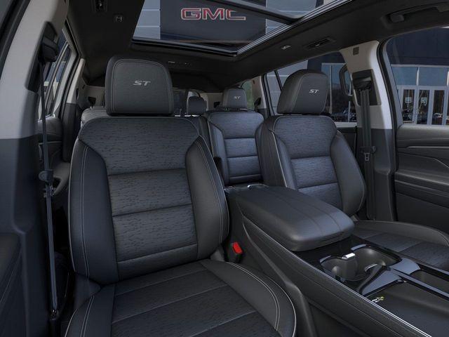 2025 Buick Enclave Vehicle Photo in DANBURY, CT 06810-5034