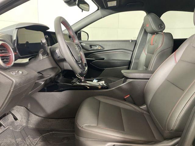 2025 Chevrolet Trax Vehicle Photo in PHOENIX, AZ 85014-3381