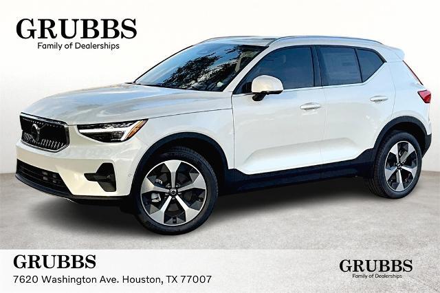 2025 Volvo XC40 Vehicle Photo in Houston, TX 77007