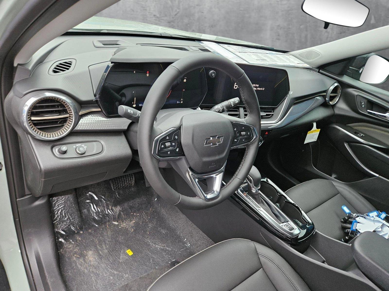 2025 Chevrolet Trax Vehicle Photo in NORTH RICHLAND HILLS, TX 76180-7199