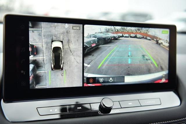 2025 Nissan Rogue Vehicle Photo in Ballwin, MO 63011